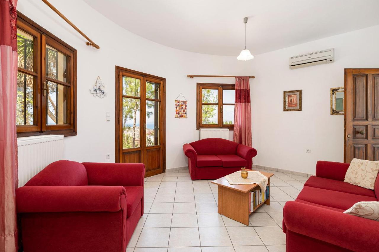 Villas Alexandros 칼라마키 외부 사진